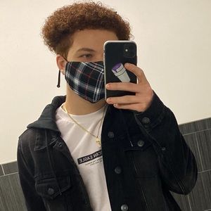 Meet your Posher, Evan